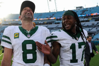 Will New York Jets WR Davante Adams play with Aaron Rodgers today against the Buffalo Bills?