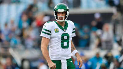 New York Jets QB Aaron Rodgers breaks Tom Brady's record for most sacks in NFL history, reaching 566 sacks in his career