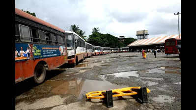 Transport min inspects ST bus stations