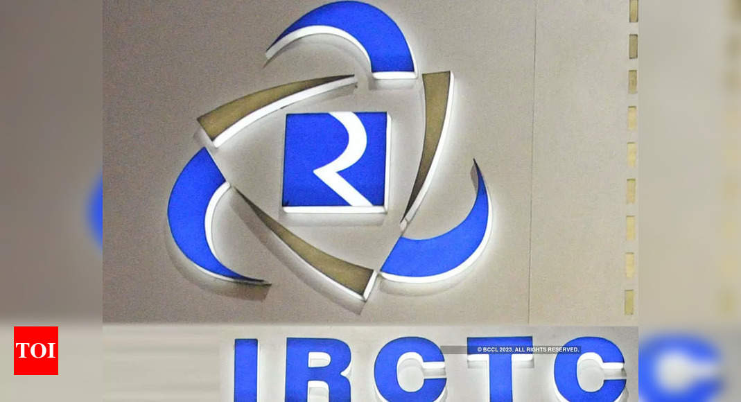 IRCTC down: Users report facing issues booking tatkal tickets, share this screenshot