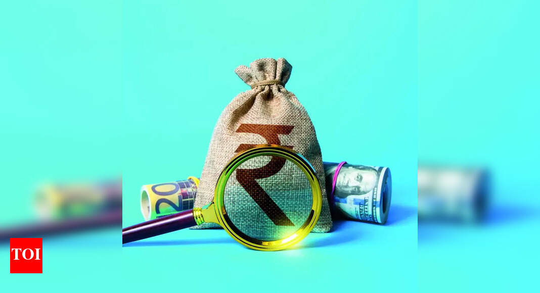 Will the Weakening Rupee Ground Indian Students’ Dreams of Studying Abroad?