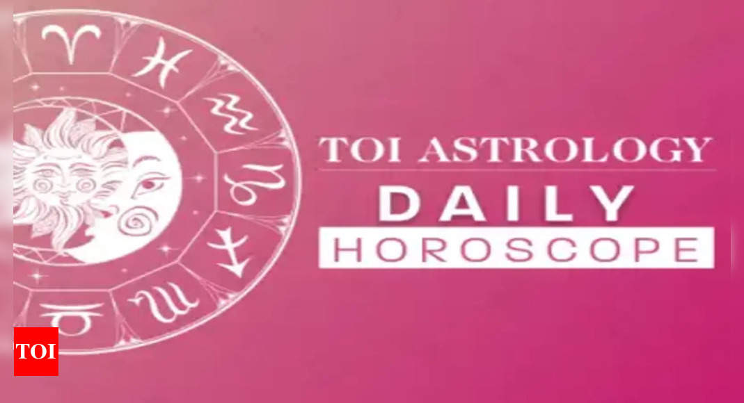 Horoscope Today: Astrological Predictions for January 01, 2025 – Times of India