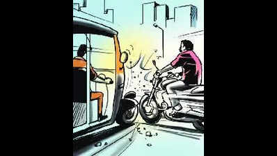 70-yr-old pedestrian hit by motorcycle, dies