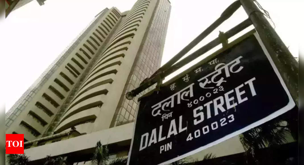 Dalal Street bull run loses steam on FPI selloff in volatile year