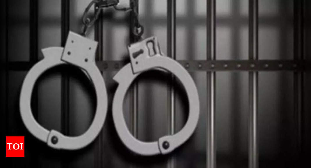 Maharashtra police arrest 16 Bangladeshi nationals for illegal stay