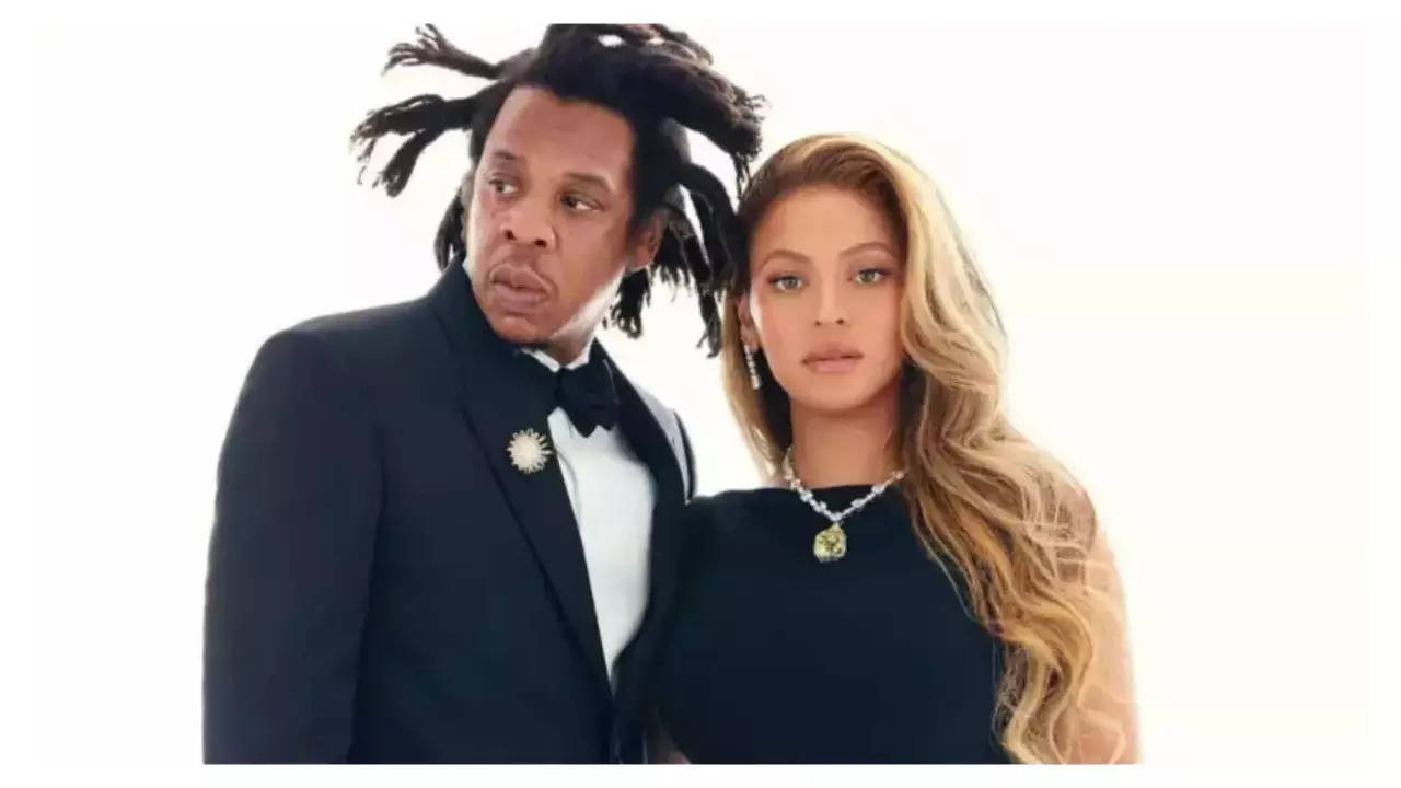 Beyoncé stands by husband Jay-Z amid scandalous rape allegations: 'Praying  this will be over soon..' | - Times of India