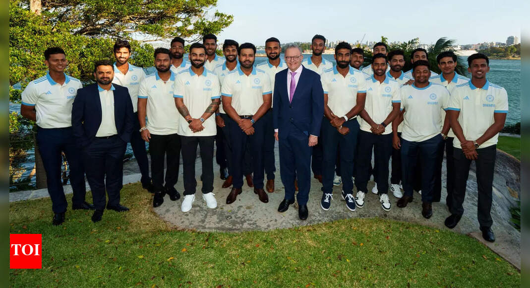 India and Australia teams meet PM Anthony Albanese ahead of Sydney Test | – Times of India