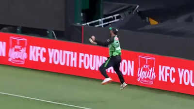 Glenn Maxwell turns 'LeBron James' to pluck a blinder out of thin air. Watch