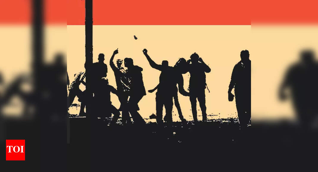 4 injured in clash on NYE in Ganjam | Bhubaneswar News - Times of India