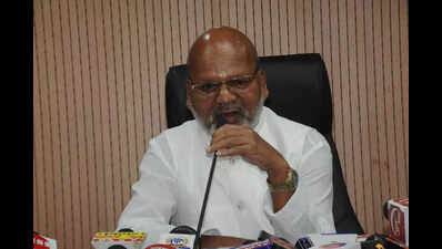 Out on morning walk, Bihar minister hurt as auto hits him from behind