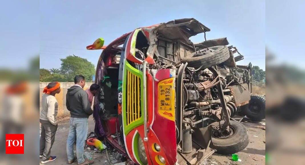 12 dead in road accidents over two days | Ranchi News - The Times of India