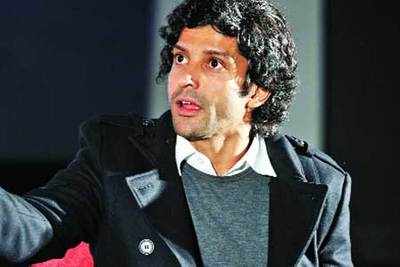 Farhan Akhtar urges people to fight violence against women