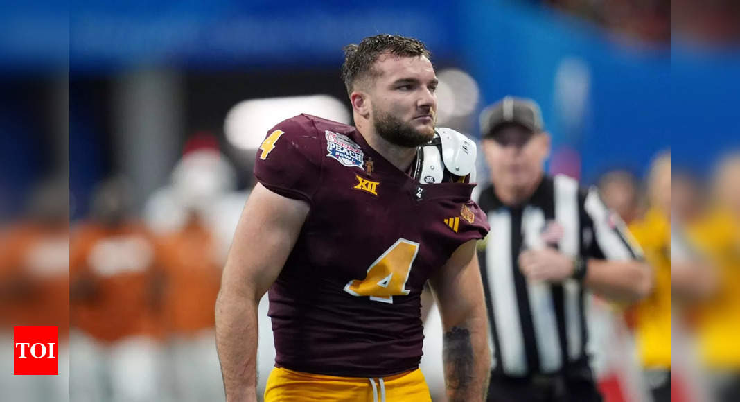 Cam Skattebo set ASU's single-season touchdown record in the 2025 Peach Bowl, accumulating 271 total yards and two rushing touchdowns