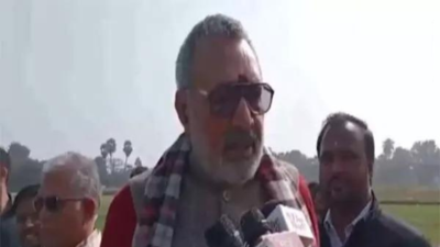 'Rolling out red carpet': Giriraj Singh accuses Mamata govt of turning West Bengal into 'nursery for Bangladeshi infiltrators'