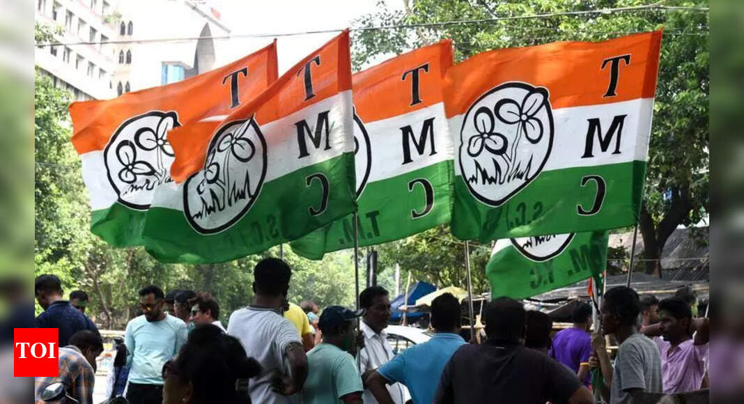 Miscreants fire at TMC neta’s house in S’khali | Kolkata News - Times ...
