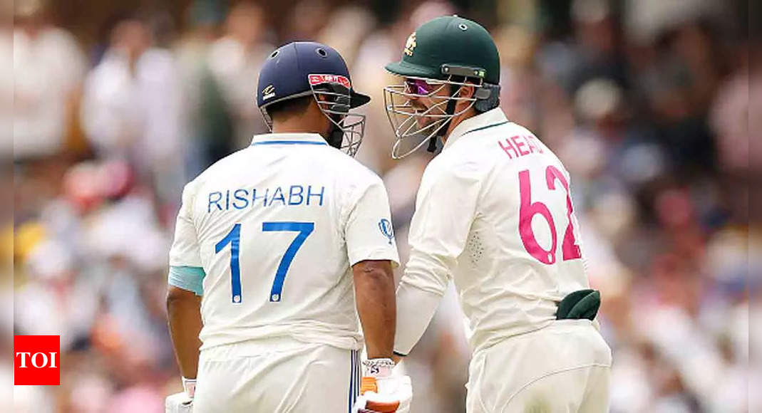 IND vs AUS Live: Pant, Jadeja resume India innings after Tea