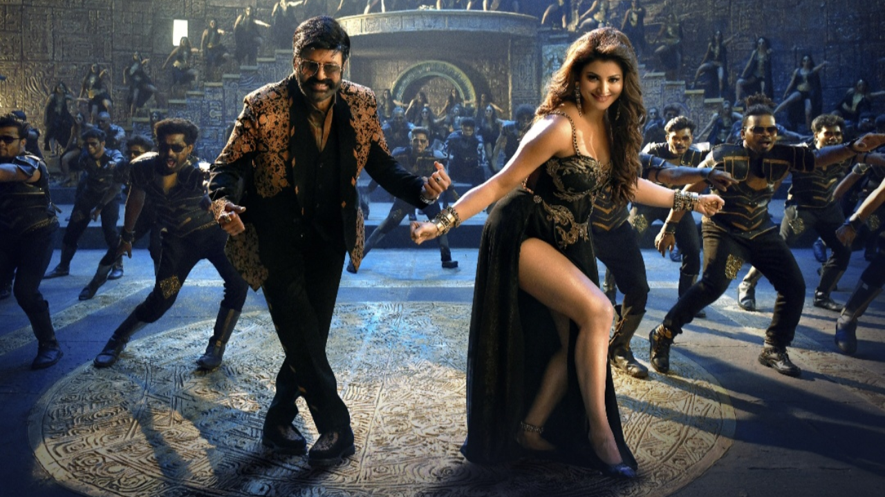 Dabidi Dibidi' song from 'Daaku Maharaaj' faces backlash for inappropriate  choreography and age gap | - Times of India