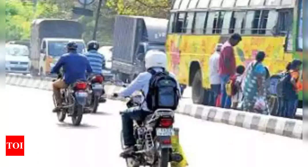 Ballari district records over 58,000 traffic violations in 2024, collects fines worth Rs 2.85 crore