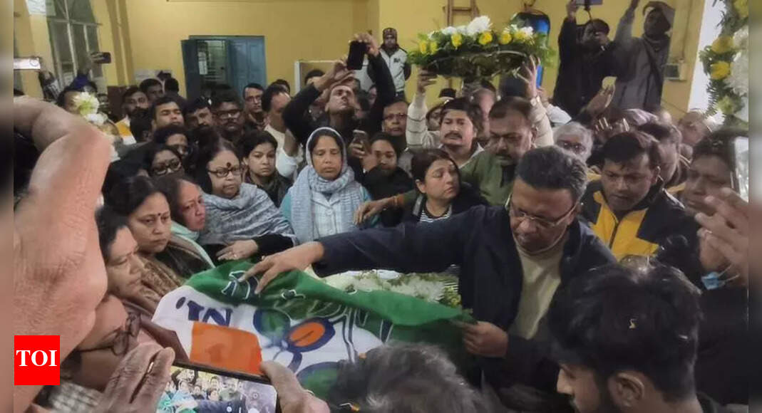 3 held for Malda TMC neta’s murder on Rs 10 lakh contract | Kolkata ...