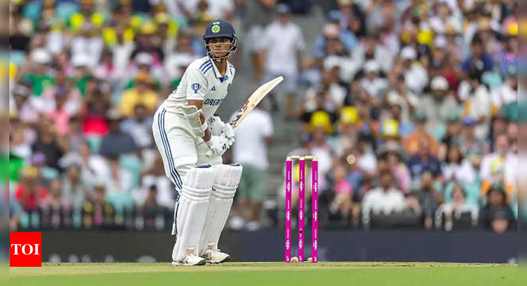 5th Test Live: Yashasvi Jaiswal gives India 2nd innings a flying start