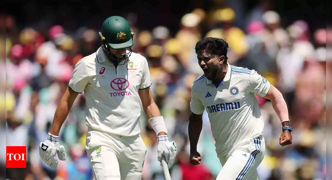 5th Test Live: Nitish Kumar Reddy's double strike rattles Australia