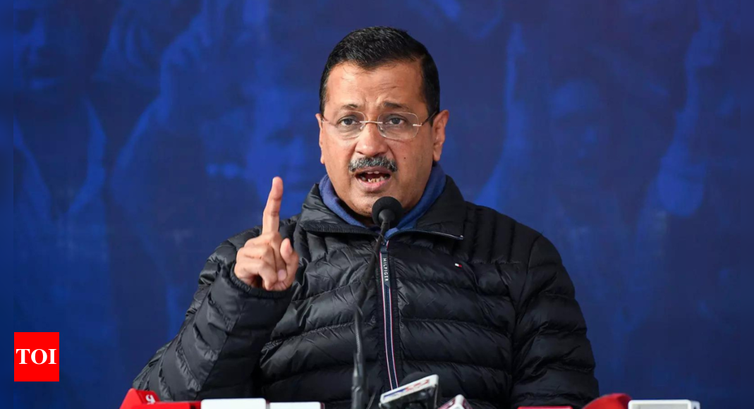 Kejriwal promises to waive 'inflated' water bills, if AAP wins Delhi polls