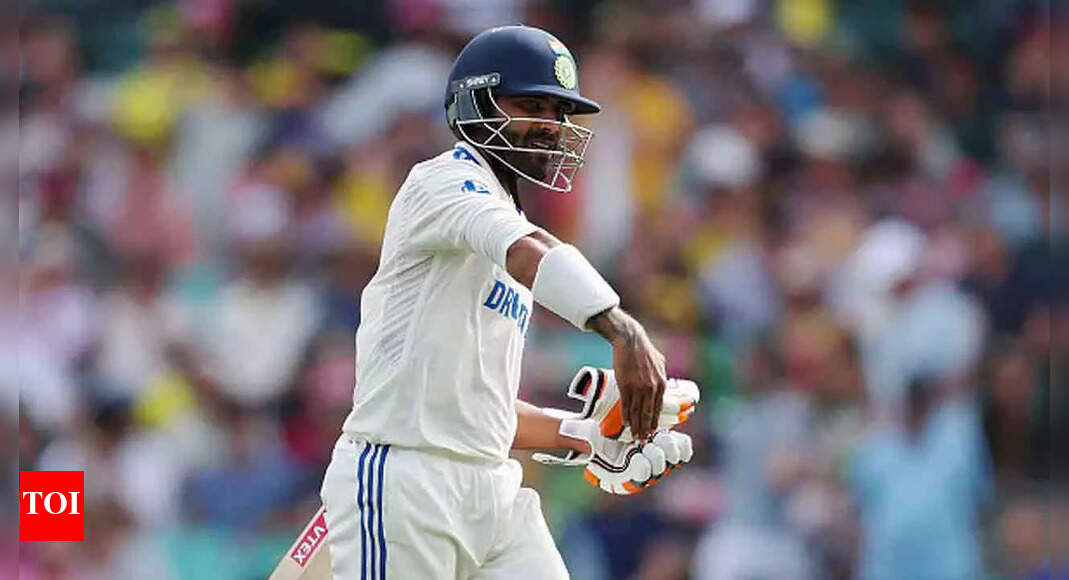 5th Test Live: India lose Ravindra Jadeja early to Pat Cummins