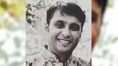 Delhi bizman suicide: Wife statement recorded, mobile phone seized