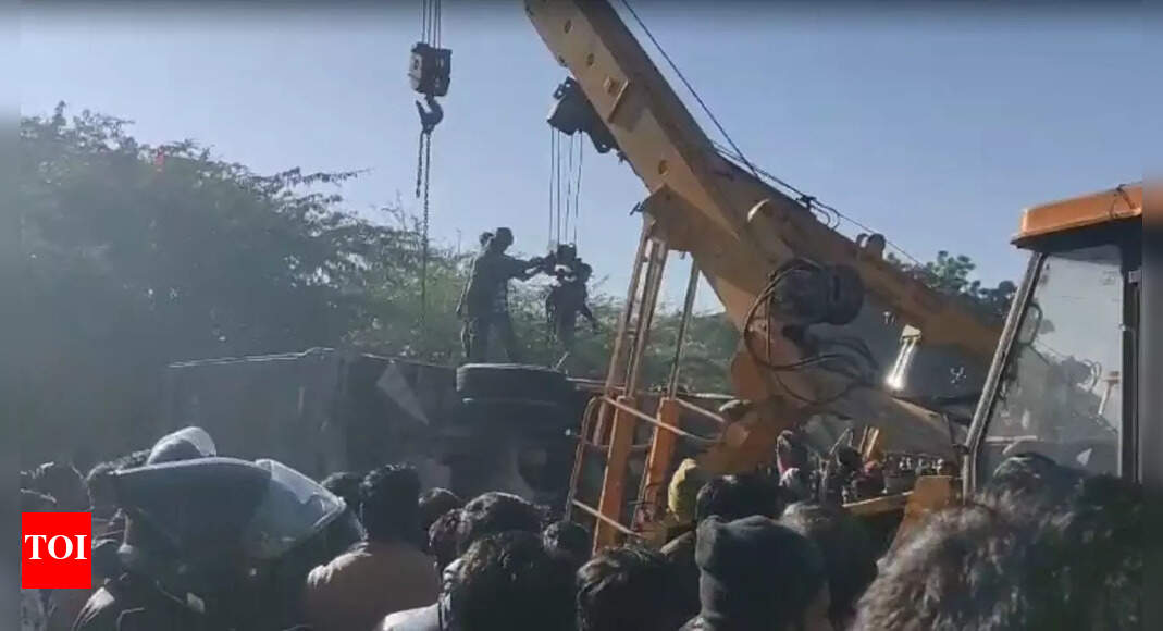Man heading to work on bike dies as truck overturns on him in Rajasthan ...