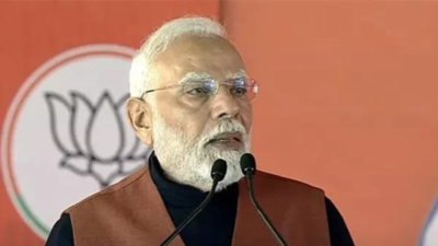 No welfare scheme will be scrapped, lie spread by AAP: PM Modi