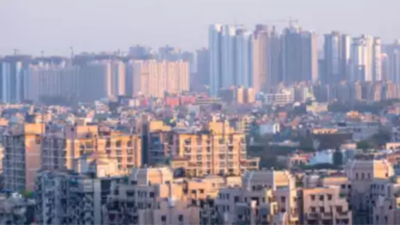 Noida seeks govt help on plot dues, give owners a last chance