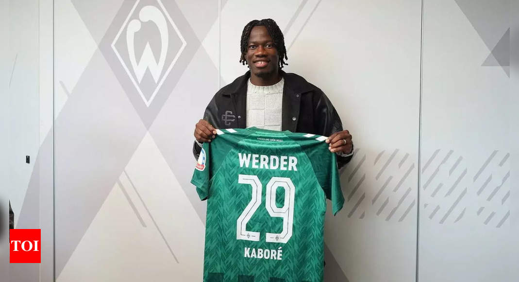 Manchester City defender Issa Kaboré joins Werder Bremen on loan