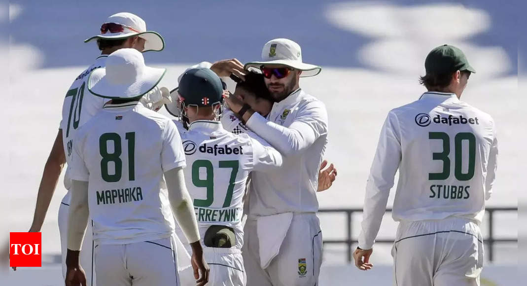 South Africa win over Pakistan in the second Test, clinch series