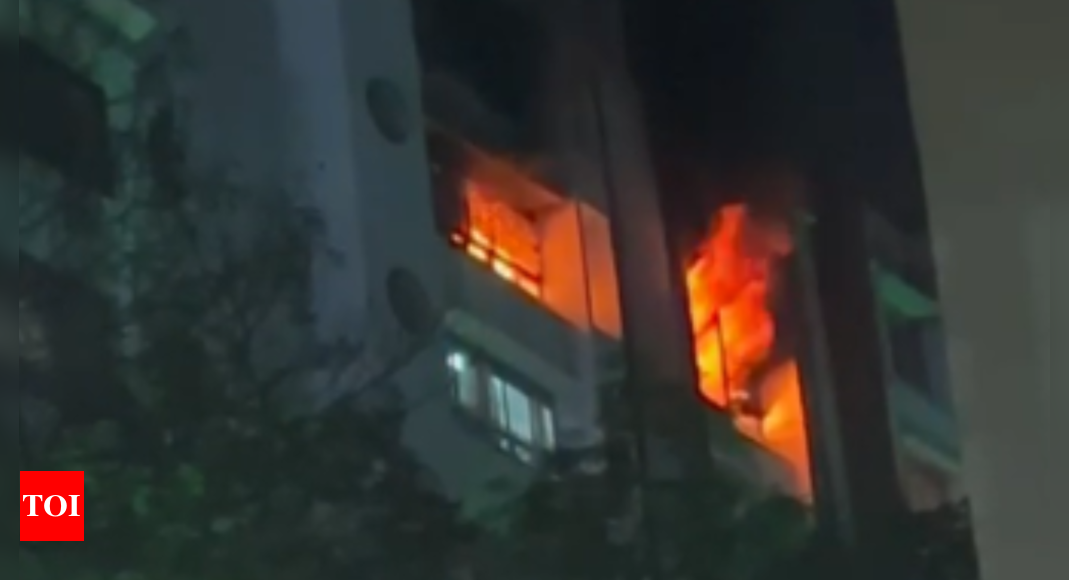 1 dead, 1 injured as fire engulfs Andheri West high-rise