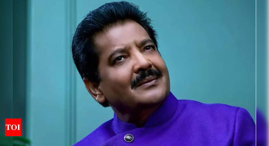 Am grateful that my family and I are safe, and nothing untoward occured: Udit Narayan on fire incident