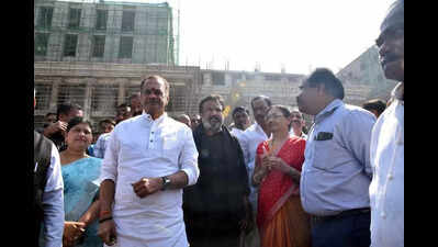 Komatireddy inspects TIMS Alwal project | Hyderabad News - The Times of ...