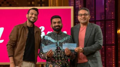 Shark Tank India 4: Pitcher Mayur leaves Sharks shocked with his social media game; Aman Gupta says 'apni team ko bola jaata hai ki aap jo 25 log hai aur yeh aadmi'