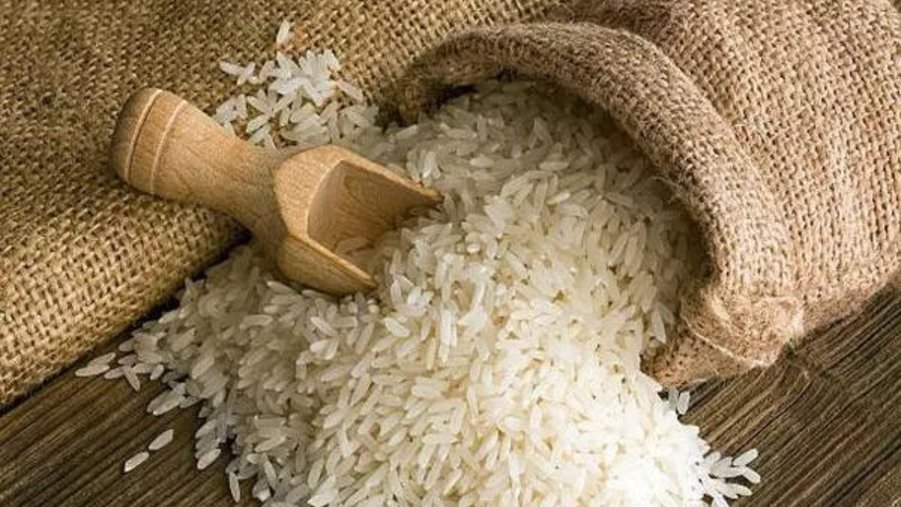 Ties frosty but Bangladesh to buy 50,000 tonnes of rice from India | India  News - The Times of India