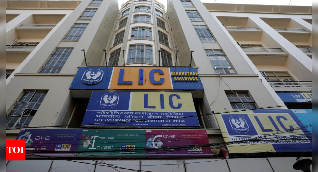 Rs 22,000 crore lies unclaimed with life insurance companies