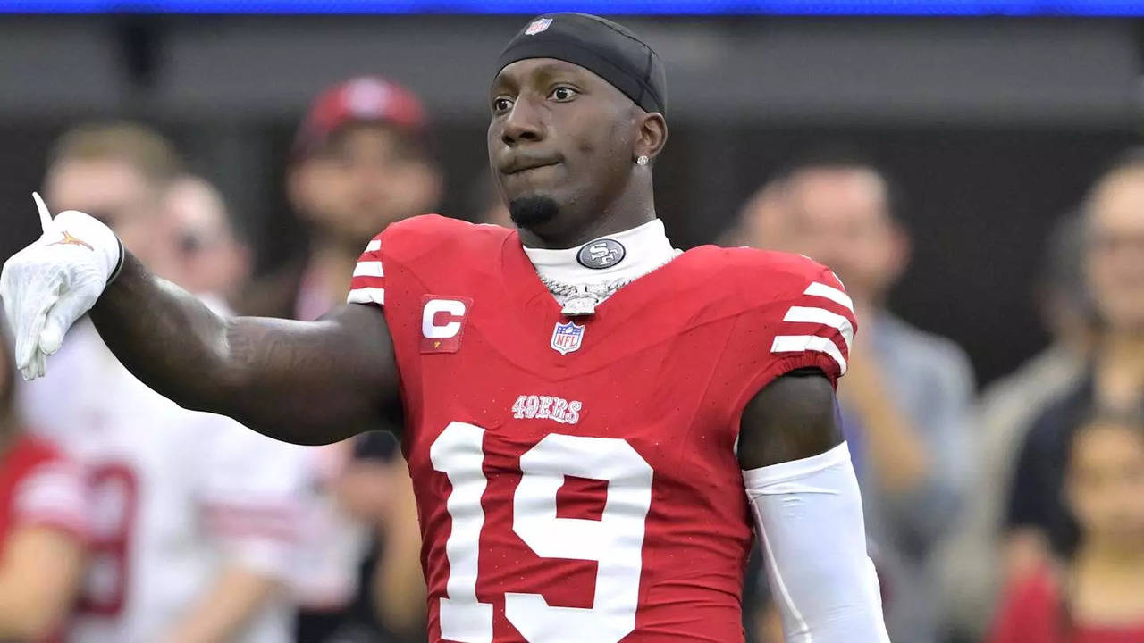 John Lynch reaffirms 49ers' commitment to Deebo Samuel, dismissed any trade  rumors | NFL News - The Times of India