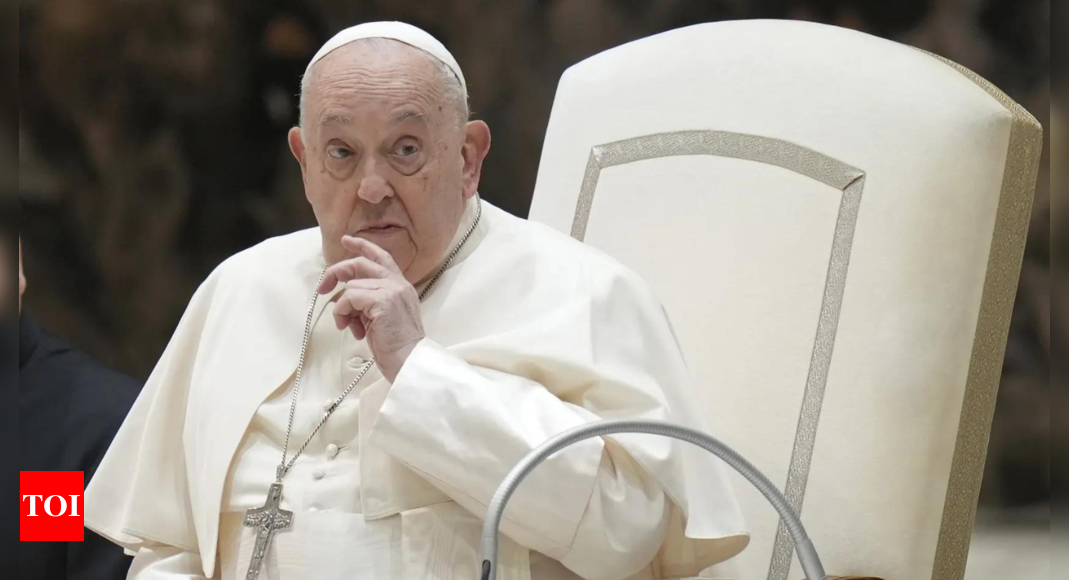 Pope asks aide to deliver his annual foreign policy address, tells ambassadors he’s battling cold – Times of India