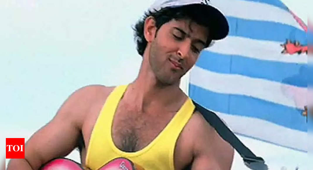 Hrithik Roshan admits being afraid ahead of Kaho Naa Pyaar Hai's 25th anniversary re-release: 'My son pointed out I was playing wrong notes on guitar'