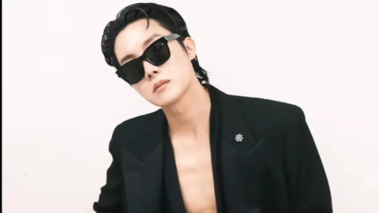 BTS Jーhope BTS' J-Hope Reflects on His Time in the South Korean Military