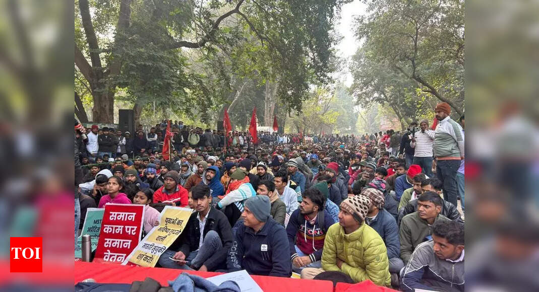 Workers protest outside Maruti factory, permanent jobs, pay parity ...