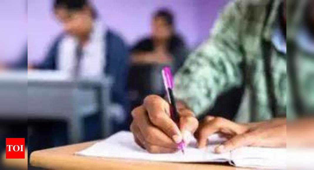 Maharashtra HSC hall ticket 2025 released, check official notice here