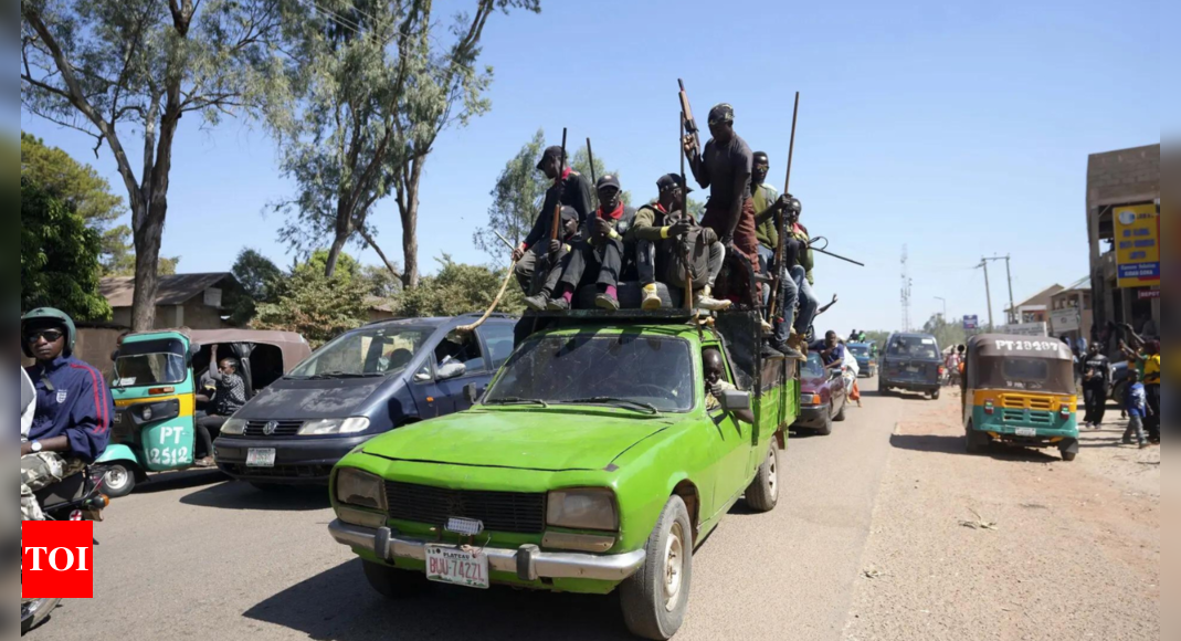 21 killed in vigilante gang ambush in Nigeria