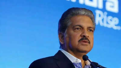  Anand Mahindra responds to 90-hour work week debate