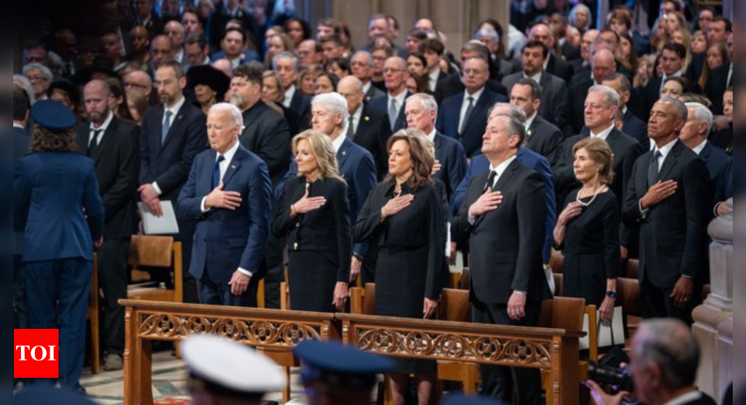 Did Kamala Harris 'crop out' Donald Trump from Jimmy Carter's funeral photo? Social media calls her 'legendary'