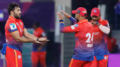 ILT20 Season 3: Dubai Capitals edge MI Emirates by one run in a last-ball thriller