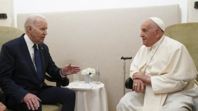 'A light of faith and hope': Biden awards Pope Francis Presidential medal of freedom